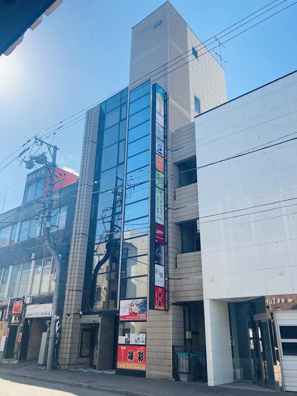 オアシスビルの外観画像