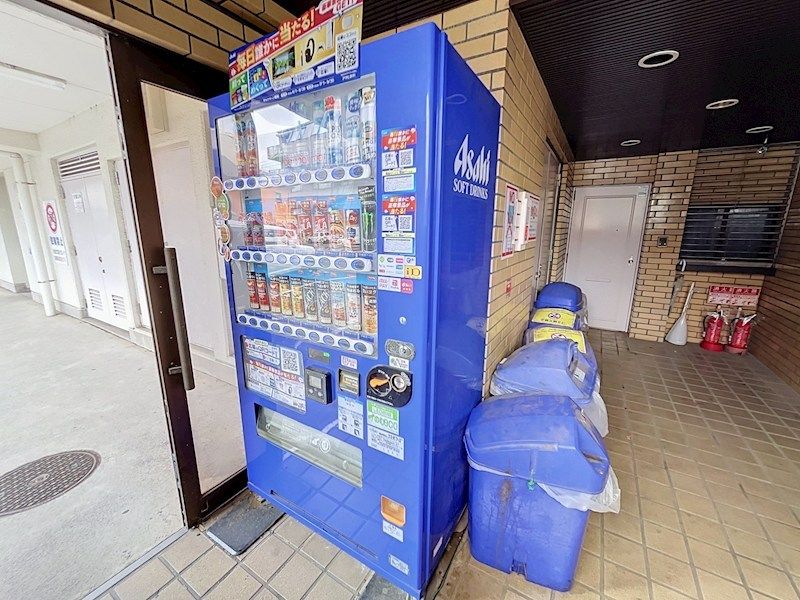 近くの南ケ丘幼稚園まで284m(徒歩4分)