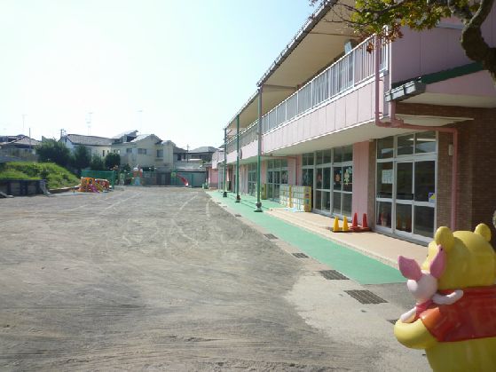 近くの学校法人立華学園 たちはな幼稚園まで277m(徒歩4分)