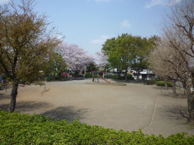 近くの南成瀬C号緑地まで492m(徒歩7分)