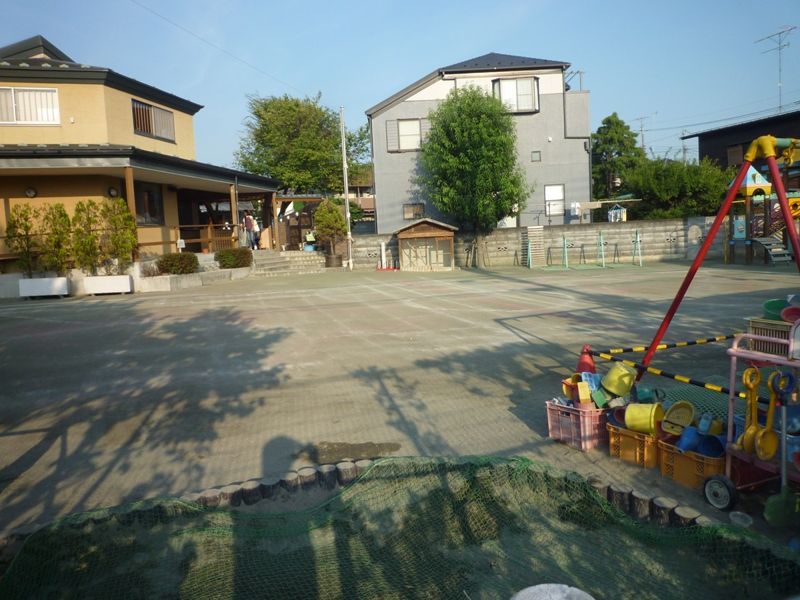 近くの町田ひまわり幼稚園まで606m(徒歩8分)