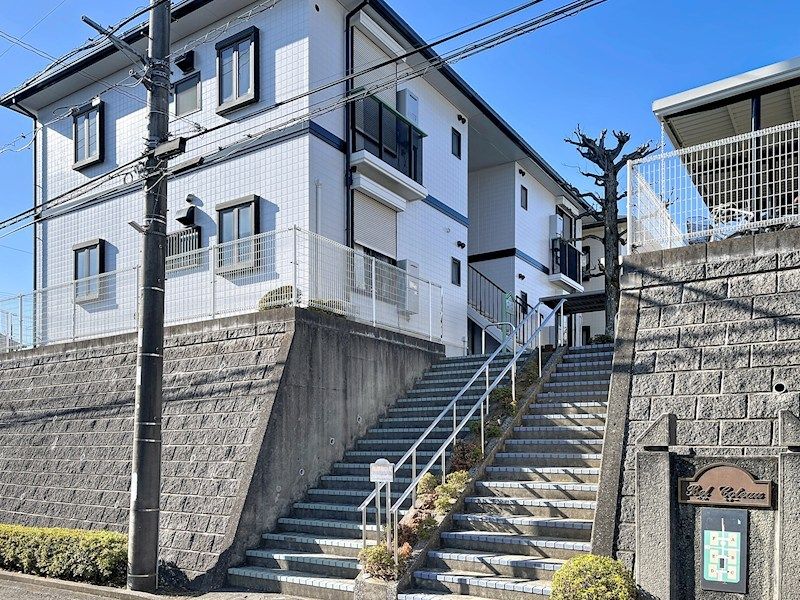 近くの奈良二丁目長谷公園まで216m（徒歩3分）