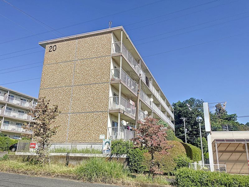 ポプラヶ丘コープ20号棟の外観画像