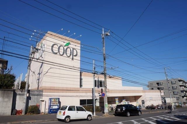 近くのDAISO ユーコープ竹山店まで645m(徒歩9分)