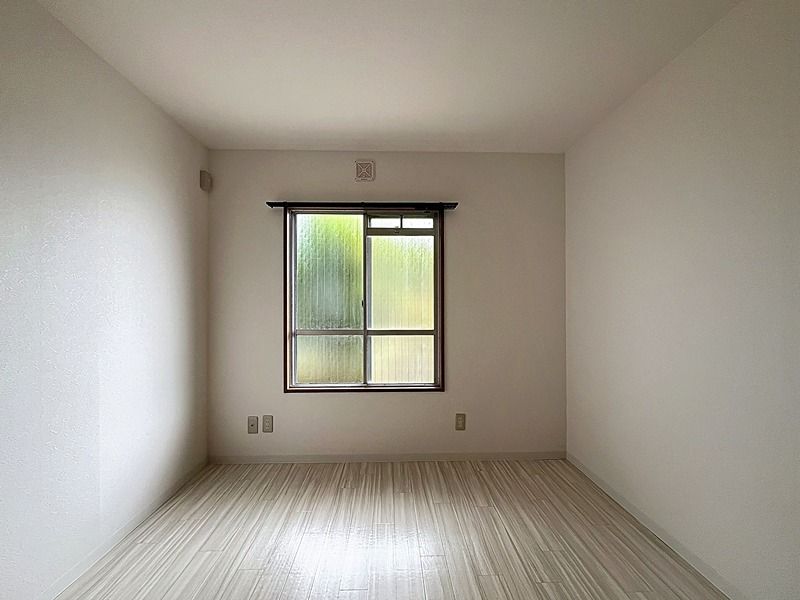 近くのセブンイレブンまで610m(徒歩8分)