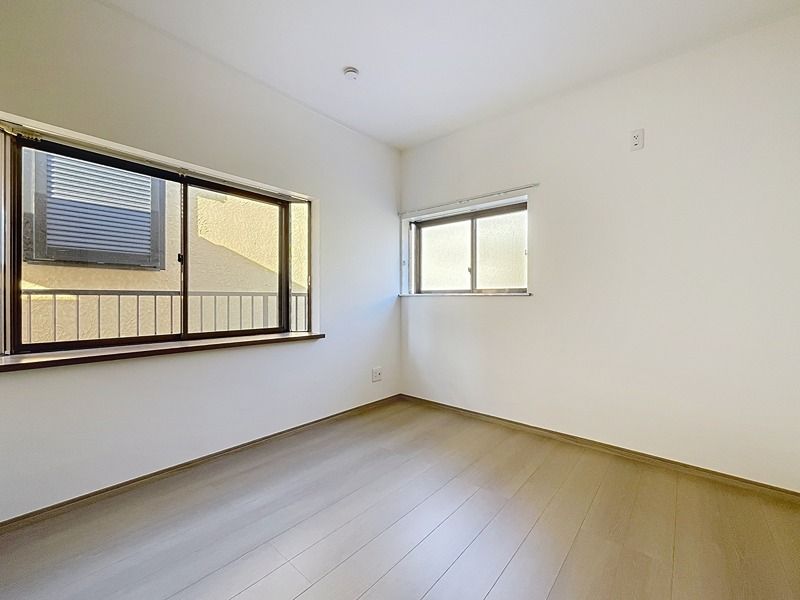 近くの相模原市立大野小学校まで1,189m(徒歩15分)