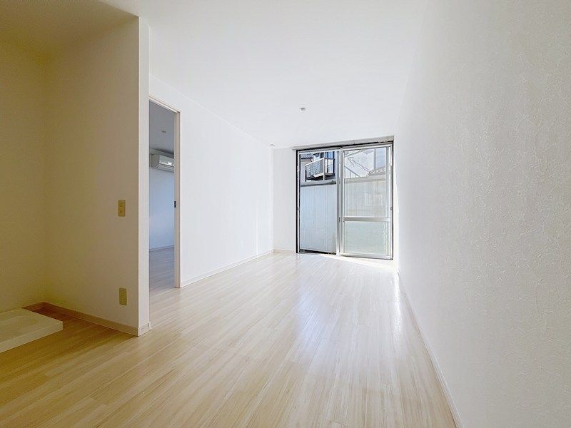 近くのクリエイトまで490m(徒歩7分)