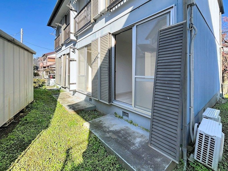 近くの星乃珈琲店 成瀬店まで519m(徒歩7分)