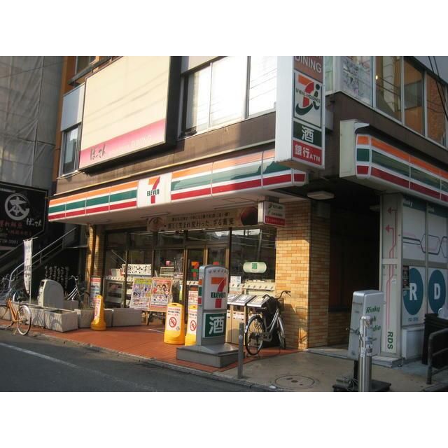 近くのセブンイレブン町田駅前通り店まで229m（徒歩3分）