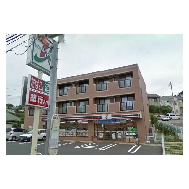 近くのセブンイレブンまで80m（徒歩1分）