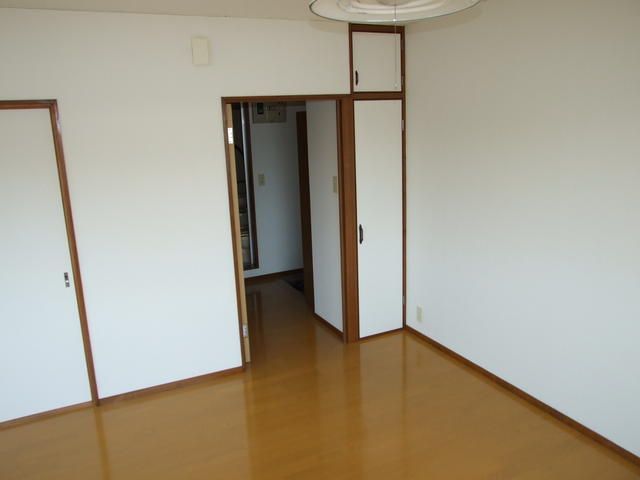 ベッドルーム