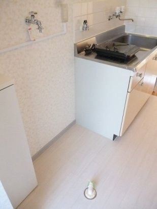近くのsanwa相模大野店まで243m（徒歩4分）