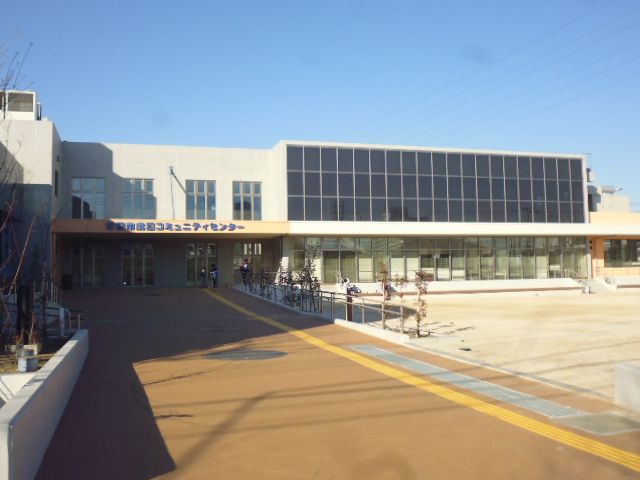 近くの町田市役所 成瀬コミュニティセンターまで407m（徒歩6分）