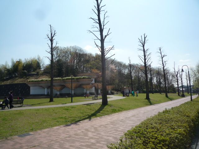 近くの奈良山公園まで234m(徒歩3分)