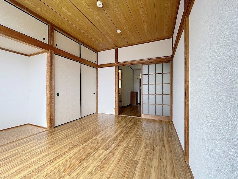 ベッドルーム