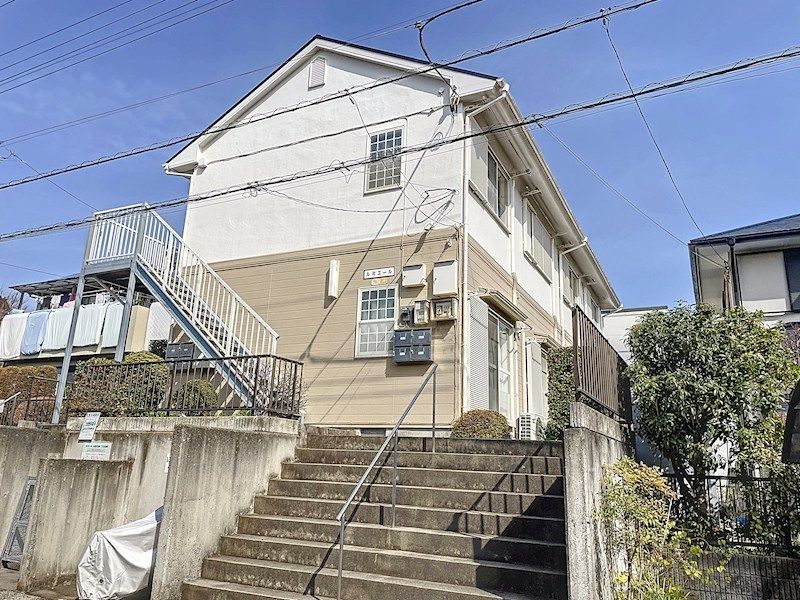 近くの星乃珈琲店 成瀬店まで183m（徒歩3分）