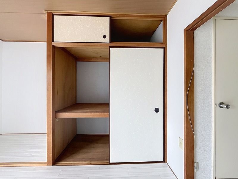 近くの蔦屋書店 青葉奈良店まで1,243m(徒歩16分)