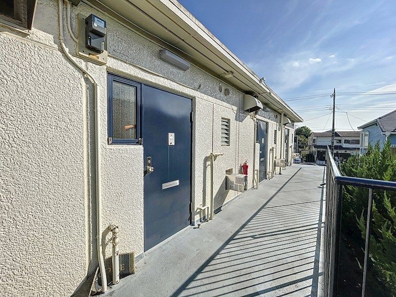 近くのキャトル 成瀬台店まで590m(徒歩8分)