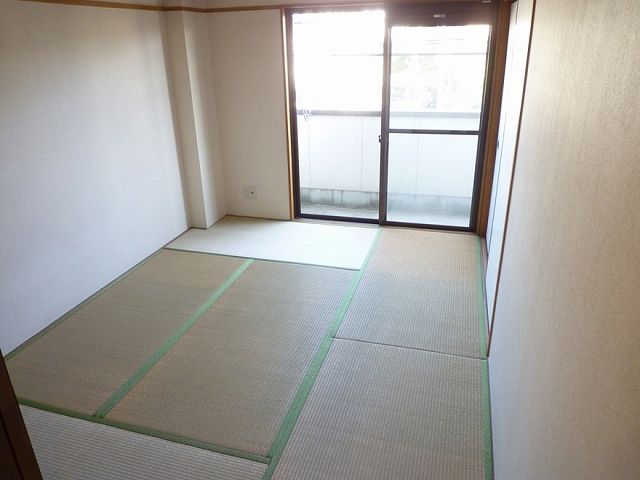 ベッドルーム