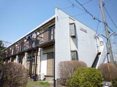 ファミーユ成瀬（定期借家5年）の外観画像