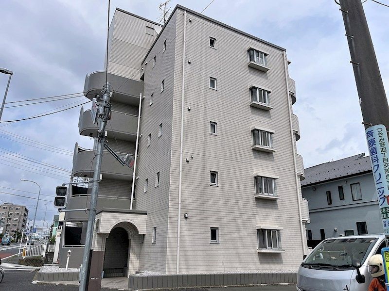近くのかつや神奈川つきみ野店まで574m（徒歩8分）