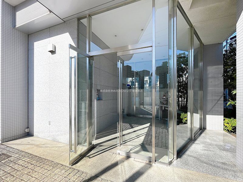 近くの原町田郵便局まで98m(徒歩2分)