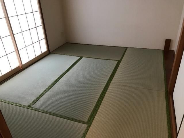 ベッドルーム