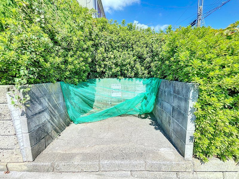 近くのセブンイレブン 町田ポプラヶ丘店まで191m(徒歩3分)