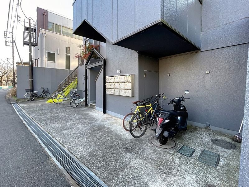 その他