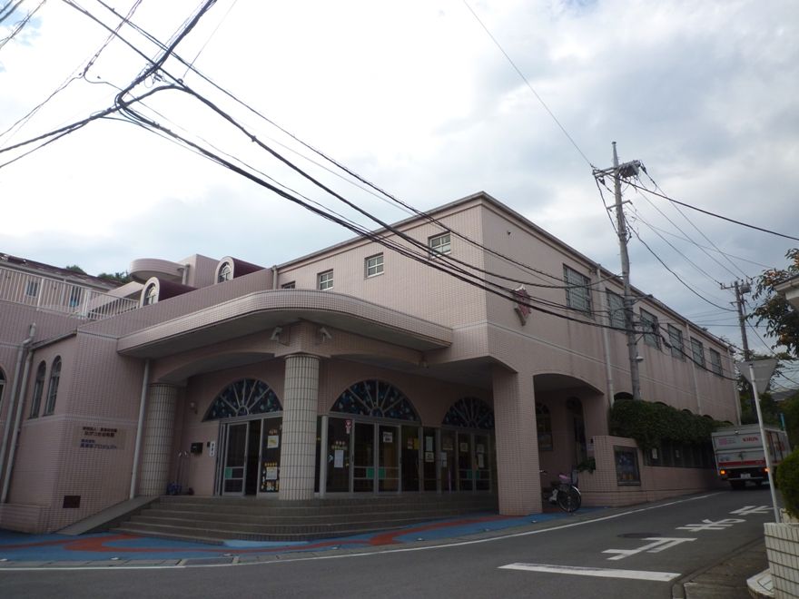 近くの長津田幼稚園まで926m(徒歩12分)