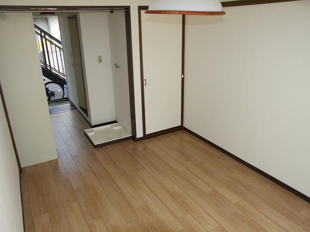 ベッドルーム