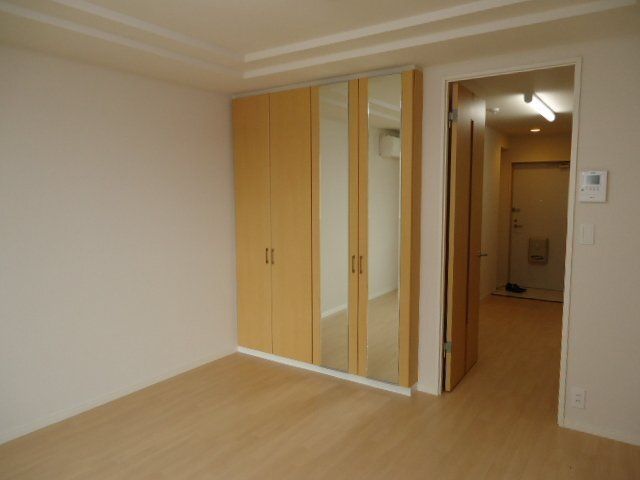 ベッドルーム