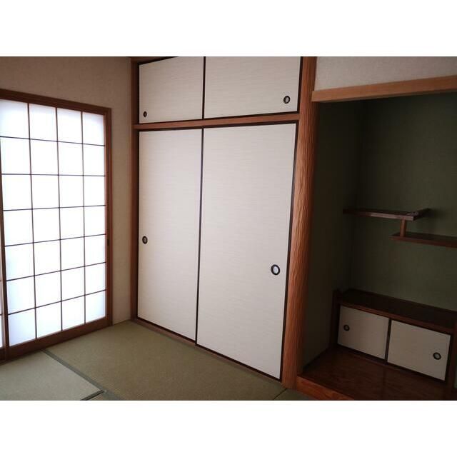 ベッドルーム