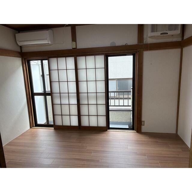 ベッドルーム