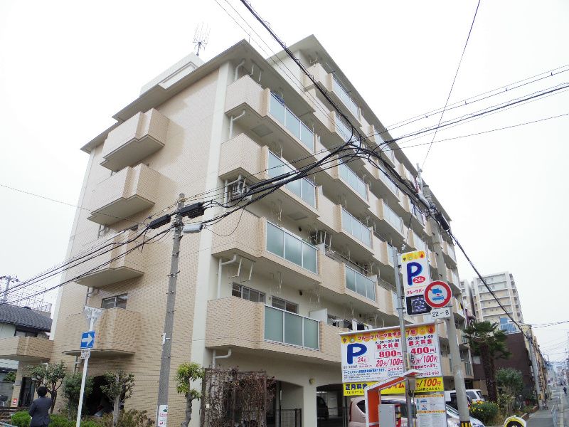 ファミリーハイツ河野の外観画像