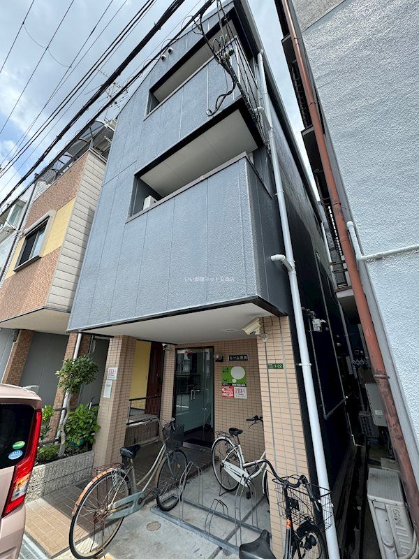 ルーム恵美の外観画像