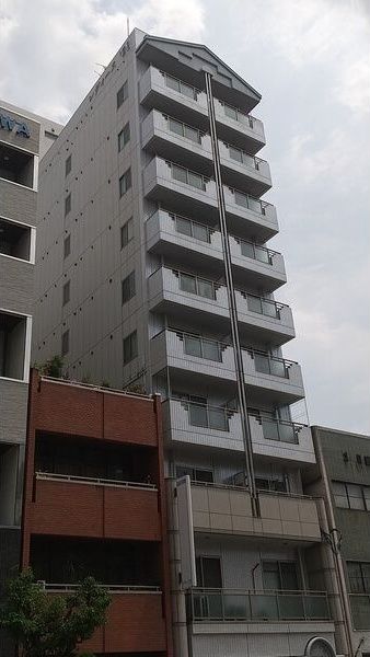 レディース’21の外観画像