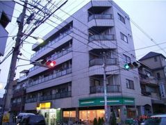 ヴィラ日建の外観画像
