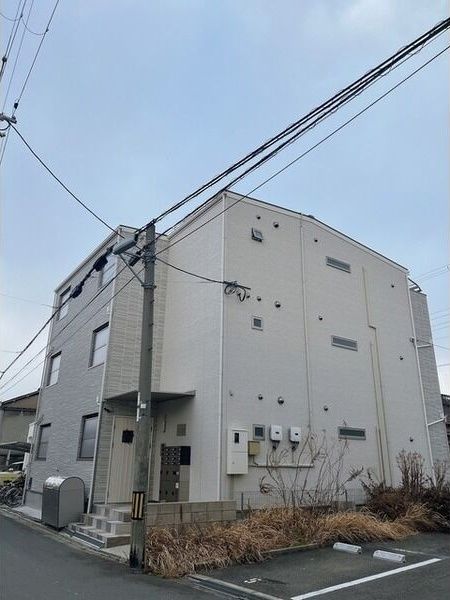 クリエオーレ高井田西の外観画像