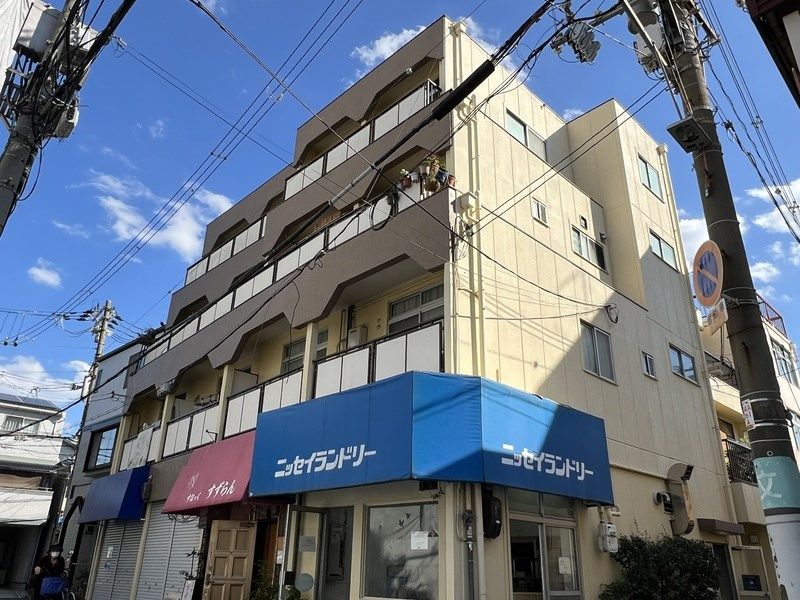 日精マンションの外観画像