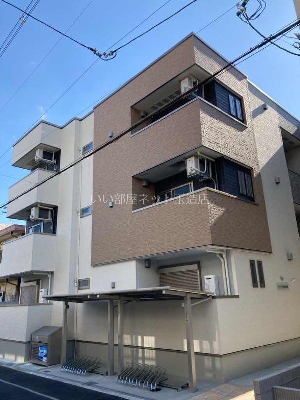 フジパレス帝塚山II番館の外観画像