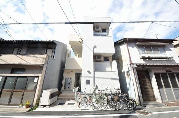 クレセントハイツの外観画像