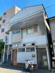 アジトセブンの外観画像