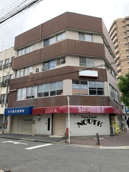 三進ビルの外観画像