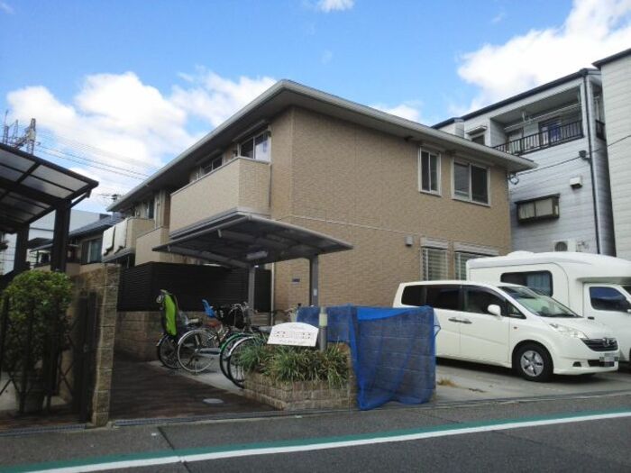 アルカディアの外観画像
