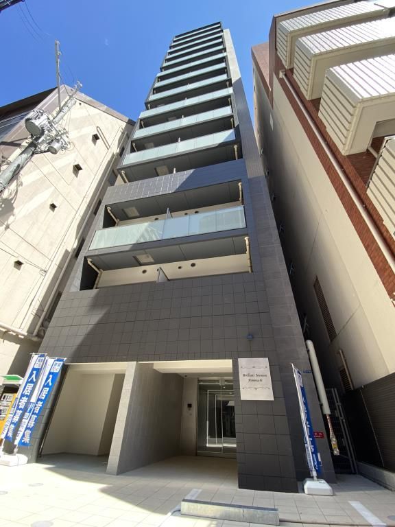 ブリリアントジュネス本町の外観画像