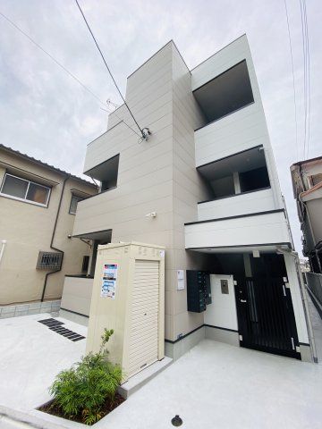 CRASTINE岩田町5丁目(クラスティーネイワタチョウゴチの外観画像