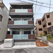 F asecia Irifiの外観画像