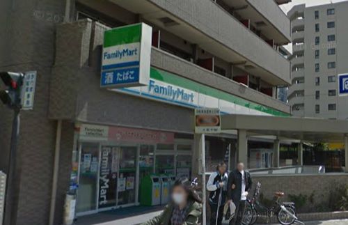近くのファミリーマート 深江橋店まで375m（徒歩5分）