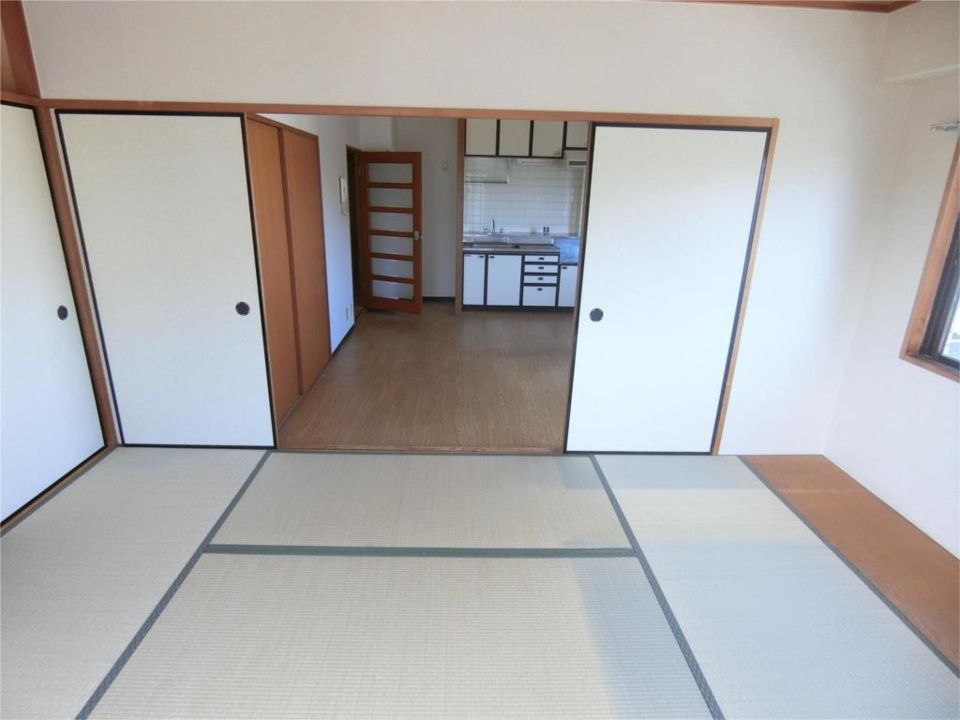 ベッドルーム